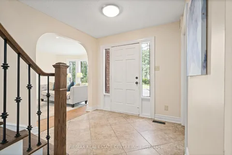 4 Pine Ridge Road, ON N0B 1T0