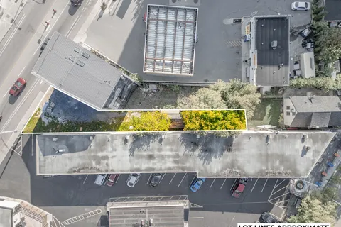 684 Princess Street, ON K7L 1E7