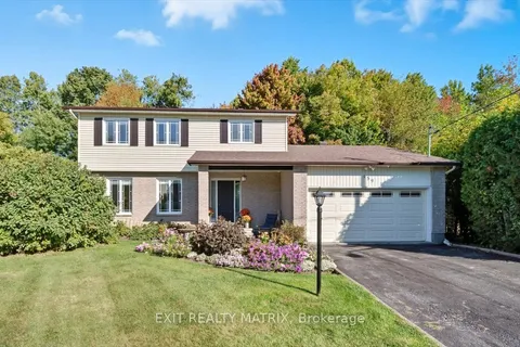 159 DUNLOP Crescent, ON K4R 1B3