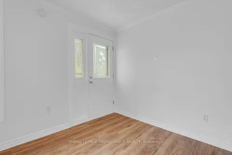 22227 Loyalist Parkway, ON K0K 1L0