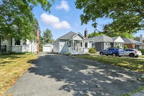 144 University Avenue, ON K9A 1E1