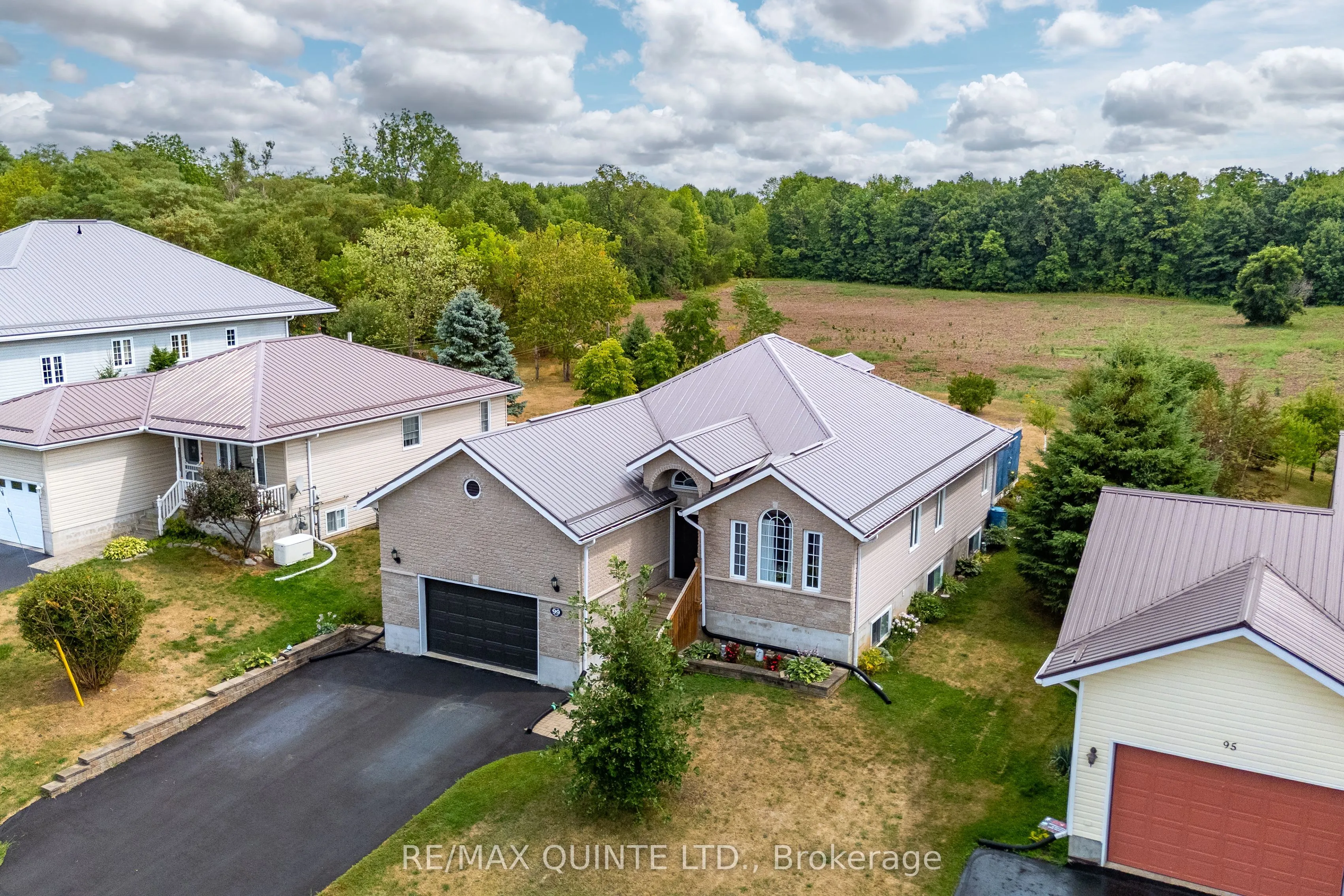 99 Mckenzie Street, ON K0K 2K0