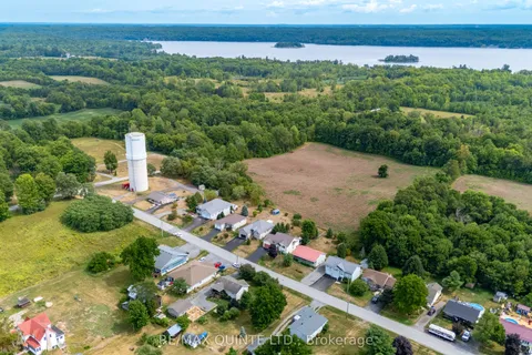 99 Mckenzie Street, ON K0K 2K0