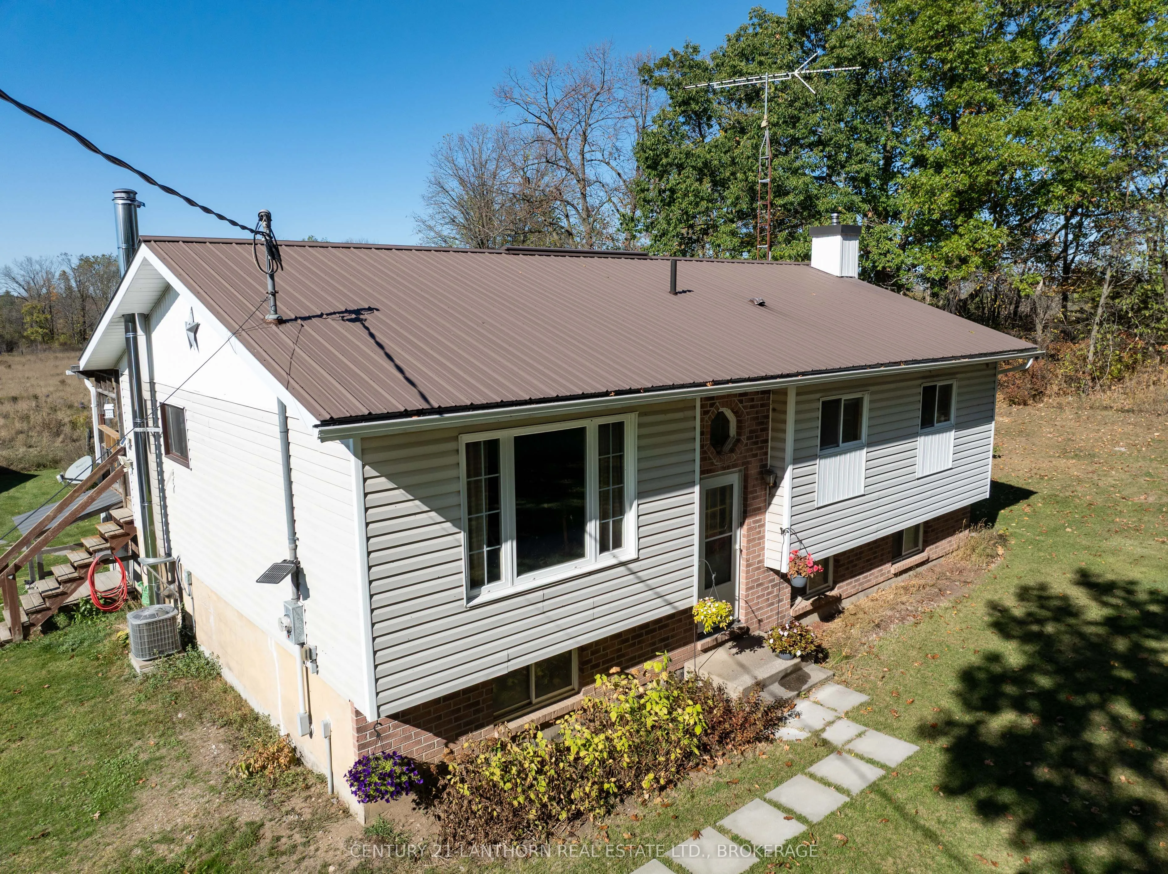 895 Ninth Concession Road, ON K0K 1Z0