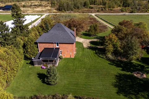 155104 7th Line, ON N0C 1H0