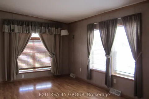 5-152 Concession Road 11 W N/A, ON K0L 1Y0