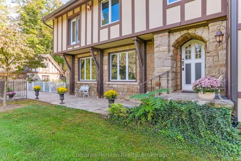 353 Sulphur Springs Road, ON L9G 4T7