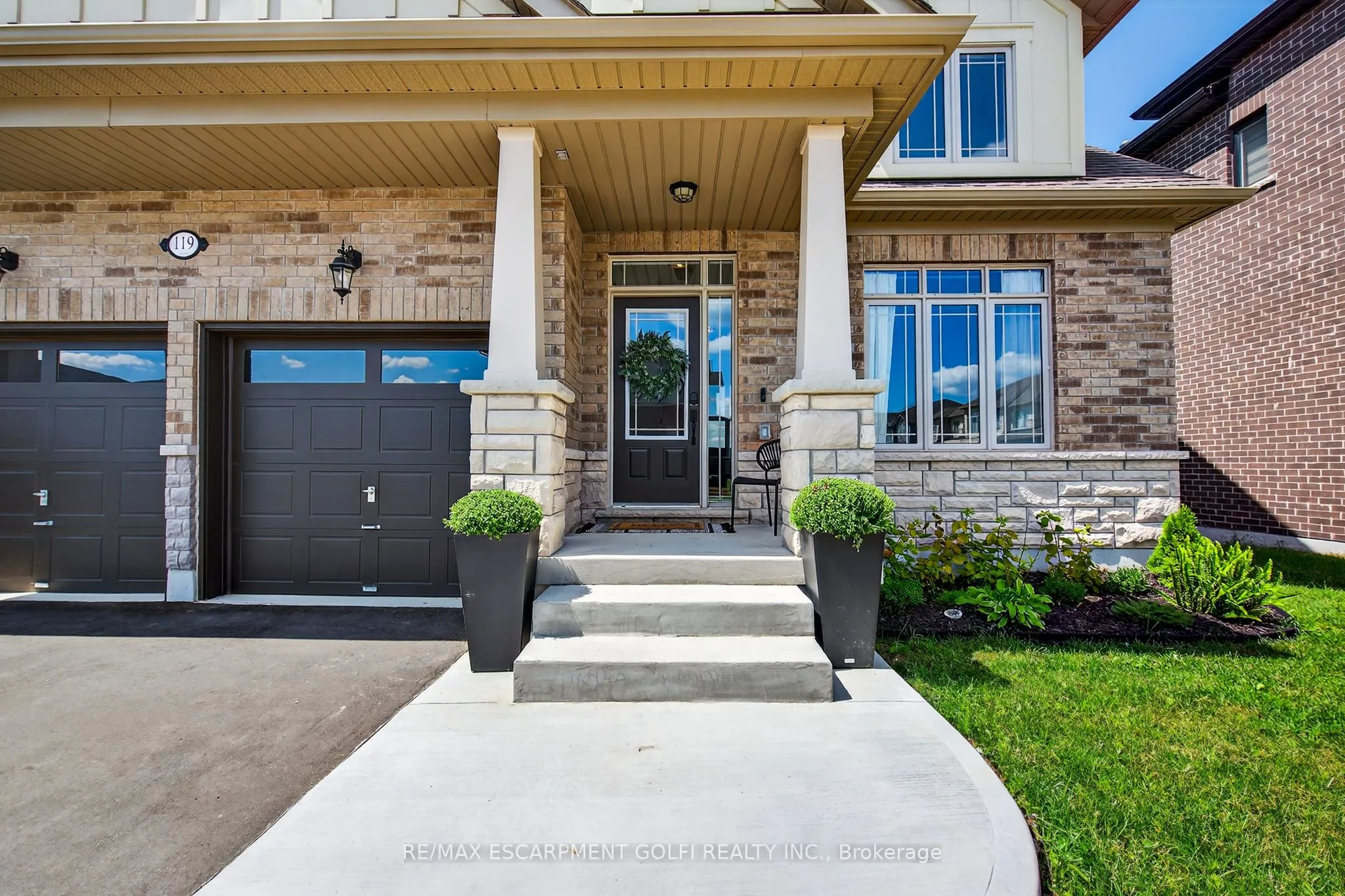 119 Midland Place, ON L3B 0H4