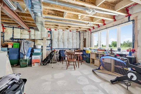 119 Midland Place, ON L3B 0H4