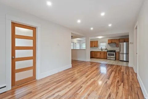 543 Vine Street, ON L2M 3T5