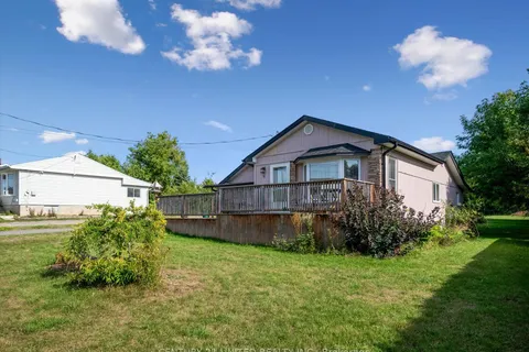 9 Beverly Street, ON K9V 4Y8