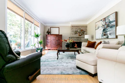 129 Oneida Boulevard, ON L9G 3C7