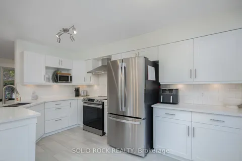 119 Kincardine Drive, ON K2V 1B1