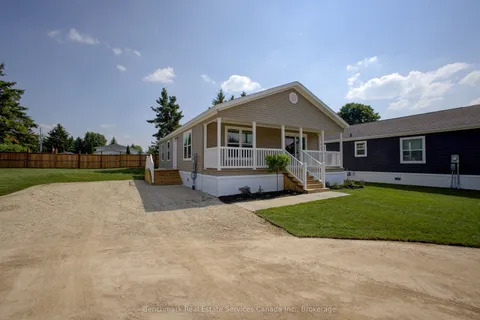 210 Spruce Drive, ON N4N 3B8