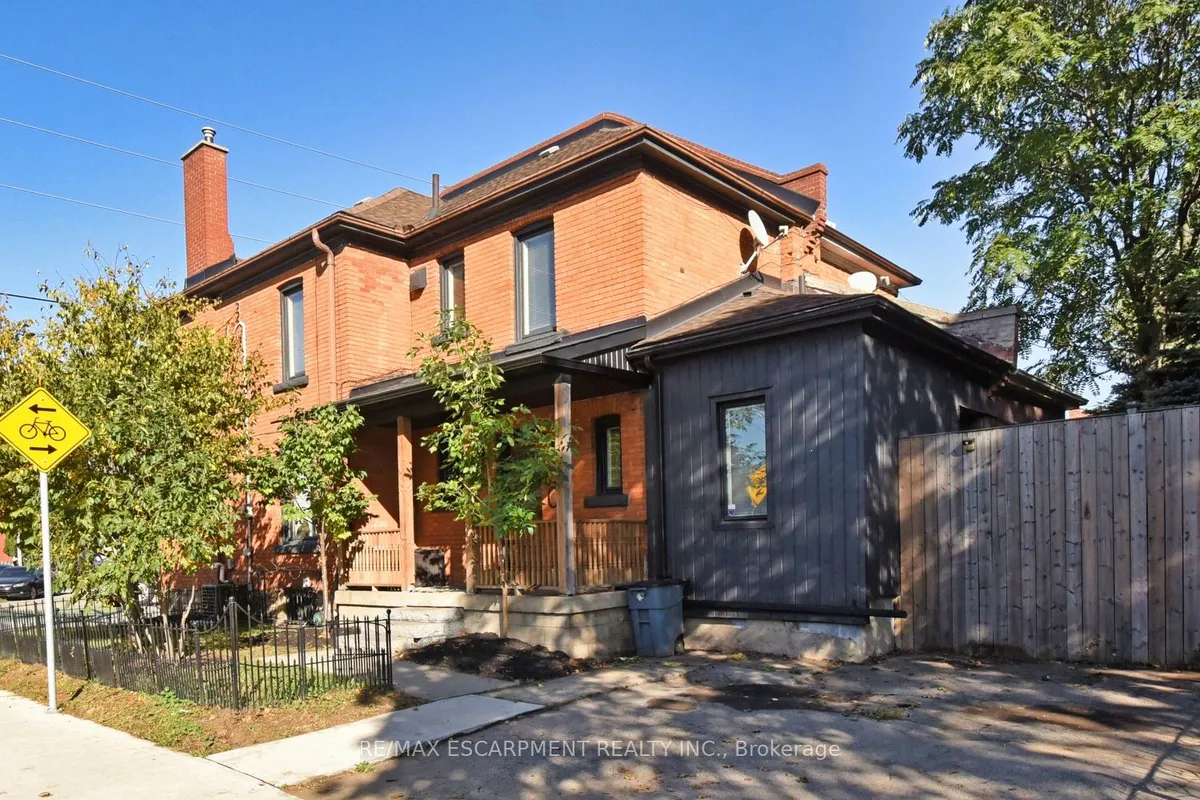 150 Victoria Avenue, ON L8L 2B6