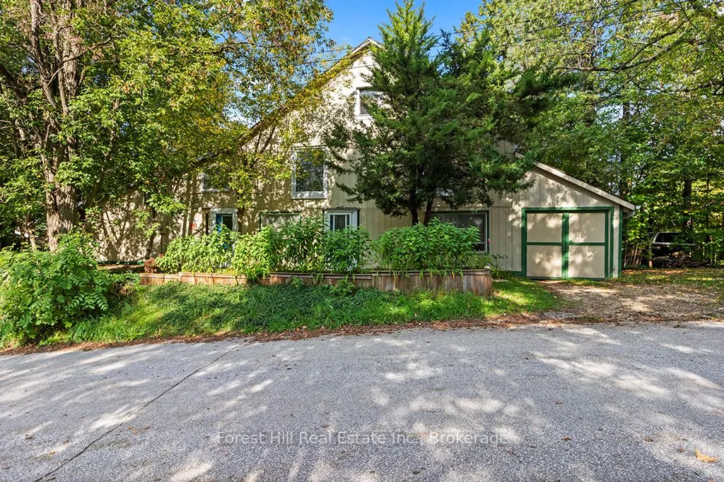 15 Hill Street, ON N0C 1E0