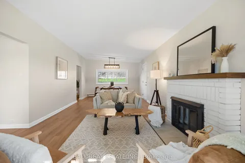 450 Rosedale Avenue, ON K9J 6J1