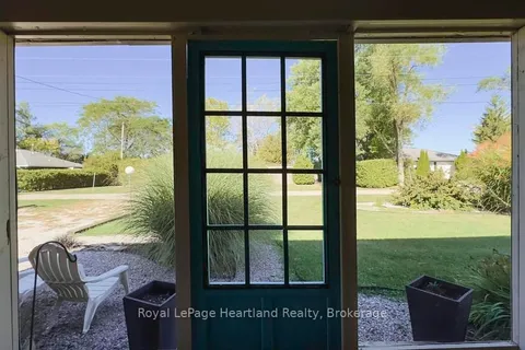 71702 Old Cedarbank Lane, ON N0M 1N0