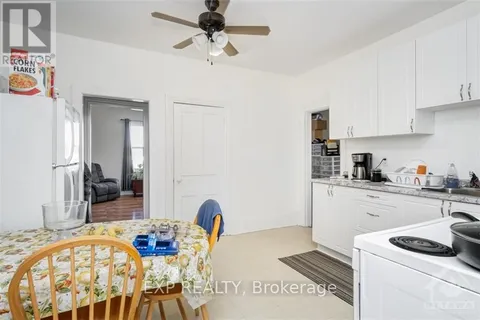 70-72 Victoria Avenue, ON K7A 2P5