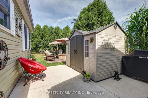 481 Richard Crescent, ON N7G 3P4