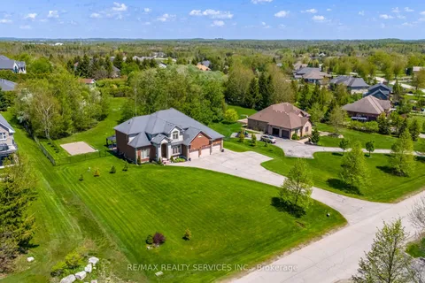 24 Brookhaven Crescent, ON L9W 7L9