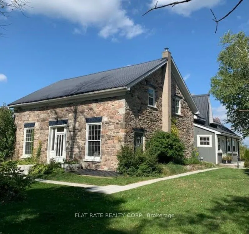 2284 LANCASTER Road, ON K9J 6X7