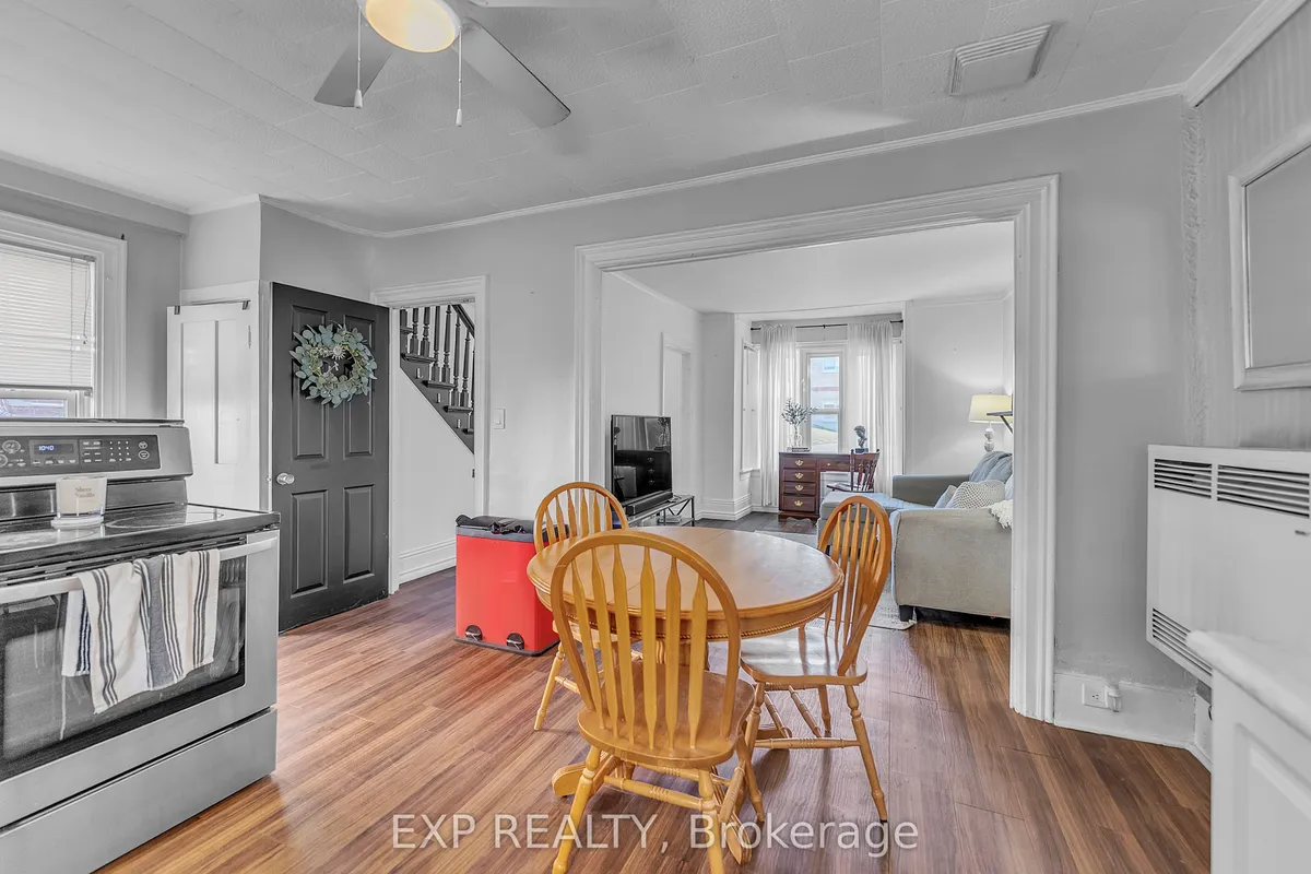 130 John Street, ON K8N 5J8