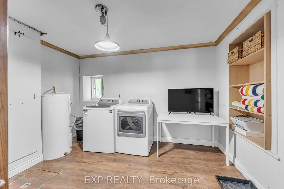 130 John Street, ON K8N 5J8