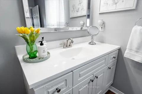 191 Autumn Crescent, ON L3C 7K2