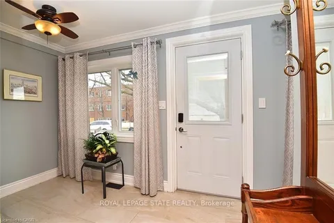 293 Fairfield Avenue, ON L8H 5H5