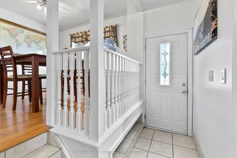 302 Main Street, ON L3M 1P8