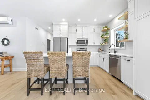 2394A Hwy 132 Highway, ON K7V 3Z7