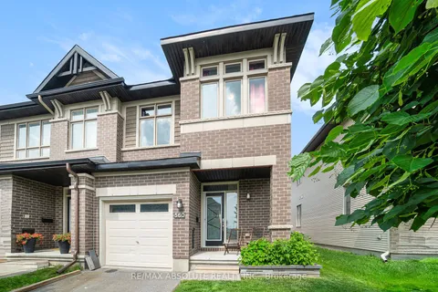 560 Triangle Street, ON K2V 0M5