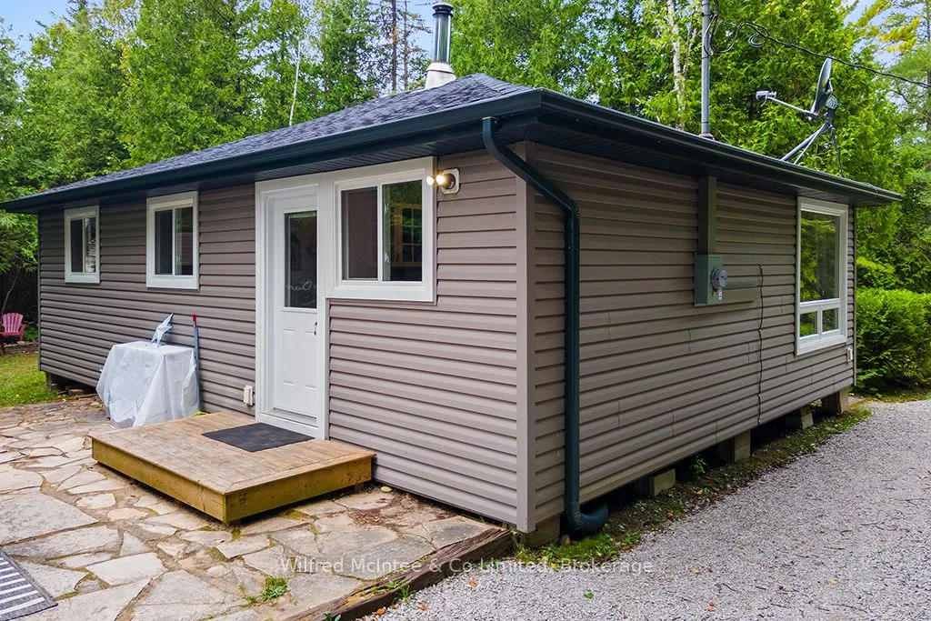 1489 2ND Avenue, ON N0H 2G0