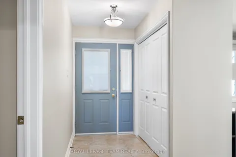 3 Millbrook Crescent, ON K2E 5B6