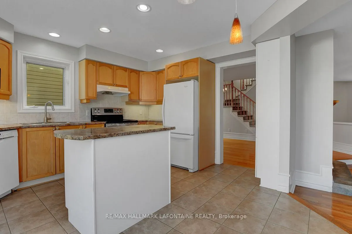 919 Scala Avenue, ON K4A 4M7