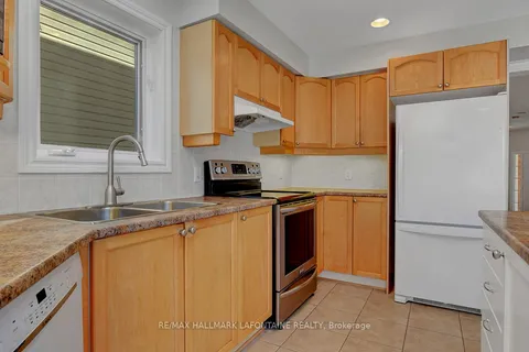 919 Scala Avenue, ON K4A 4M7