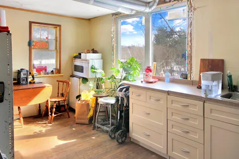 19528 Highway 6 N/A, ON N0H 2T0