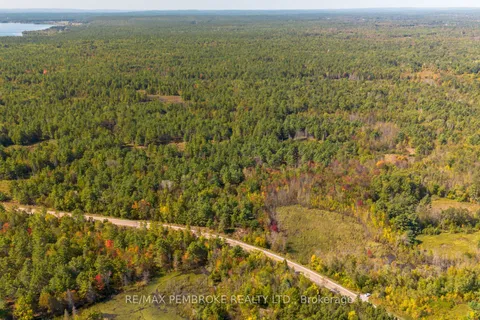 00 Mountain Road, ON K8A 6W4