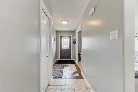 494 Exmouth Circle, ON N5V 5G7