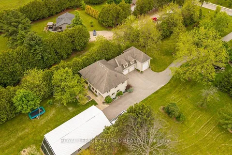 3115 Napperton Drive, ON N7G 3H8