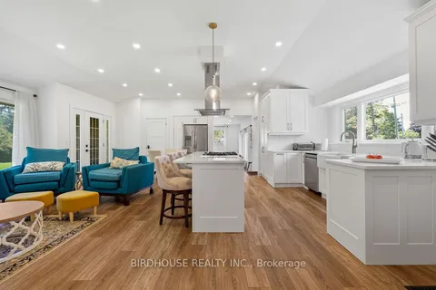 260 Angeline Street, ON K9V 0H3