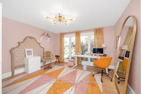 245 Marshall Avenue, ON L3C 2N3