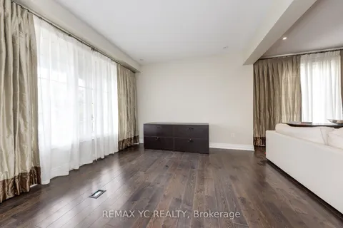 1 Sunset Way, ON L2V 0B6