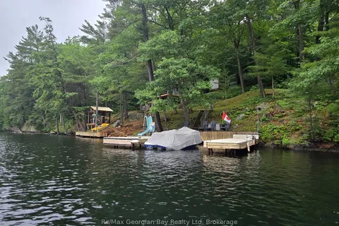 4 SR406 SEVERN RIVER N/A, ON L0K 1E0