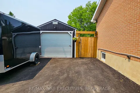 1453 Woodfield Crescent, ON K7P 2V4