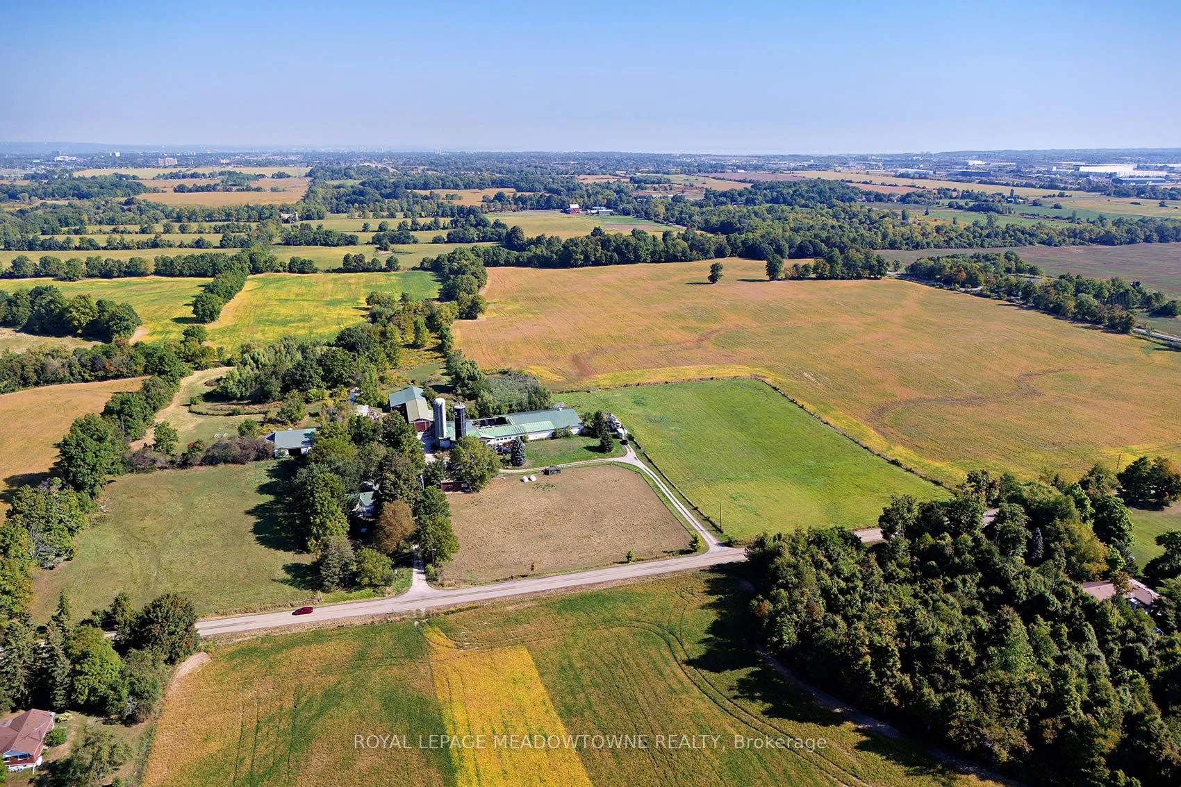 7166 English Church Road, ON L0R 1W0