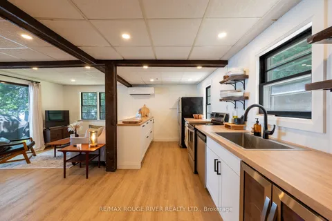 5248 King Road, ON K0L 1E0