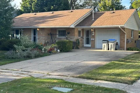 575 Front Street, ON N0M 2S0