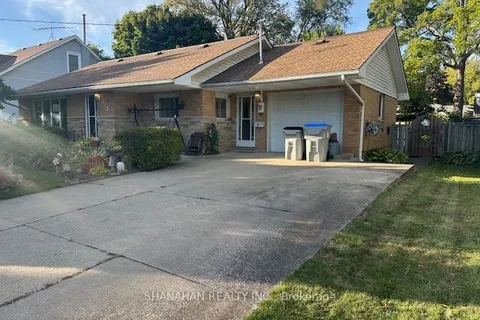 575 Front Street, ON N0M 2S0